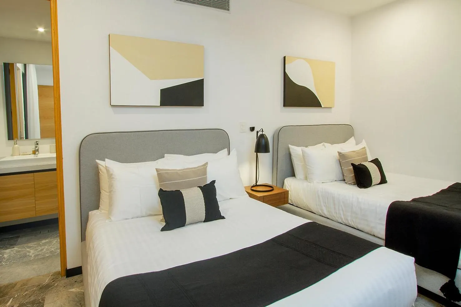 Apartment It Beach 302 Y 003 Primera Linea De Playa Beach Playa del Carmen Mexico
